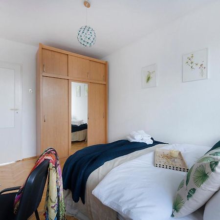 P&O Service Apartments Belwederska Варшава Екстериор снимка